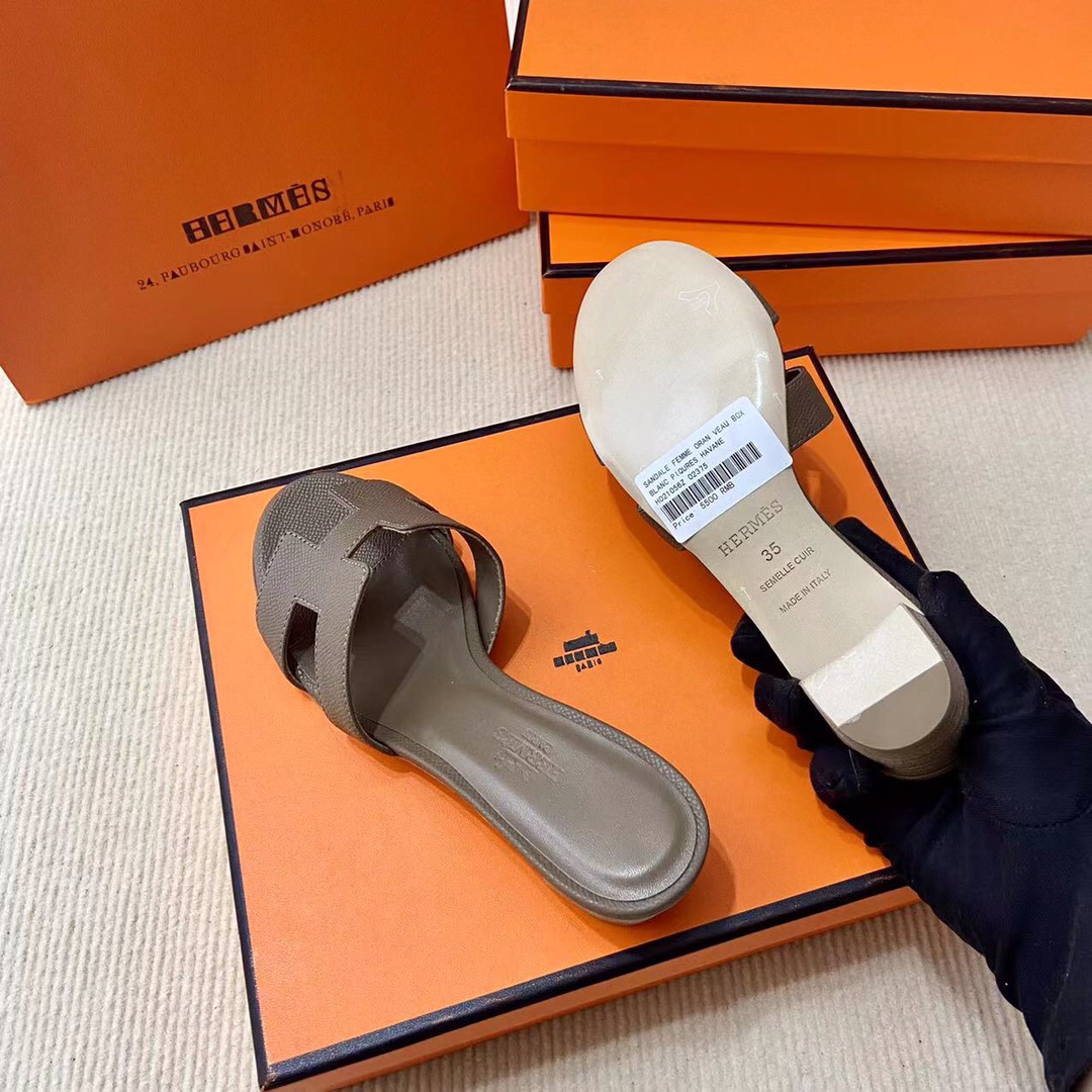 에르메스 올수공 오아시스 슬리퍼 샌들 앱송 31